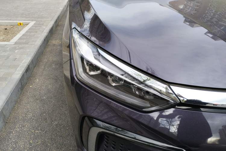 Used BAIC Beijing EU7 2019 Trendy Edition Right Front Headlight