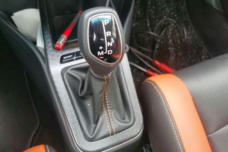 Used Geely Auto Vision X1 2017 1.3L Automatic Player Edition
