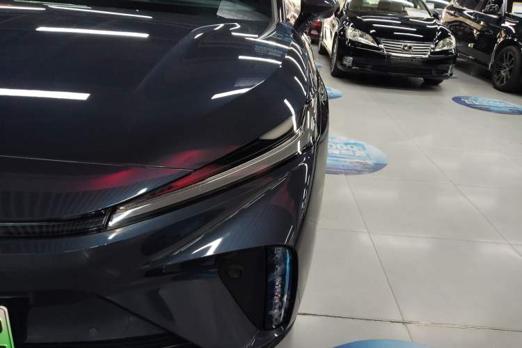 Used Rising R7 2022 Flagship Advanced Edition
