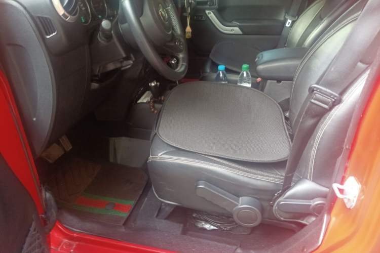 Used Jeep Wrangler 2017 3.0L Sahara Four-Door Comfort Edition