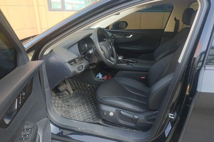 Used Hongqi E-QM5 2021 Charging Flagship Edition
