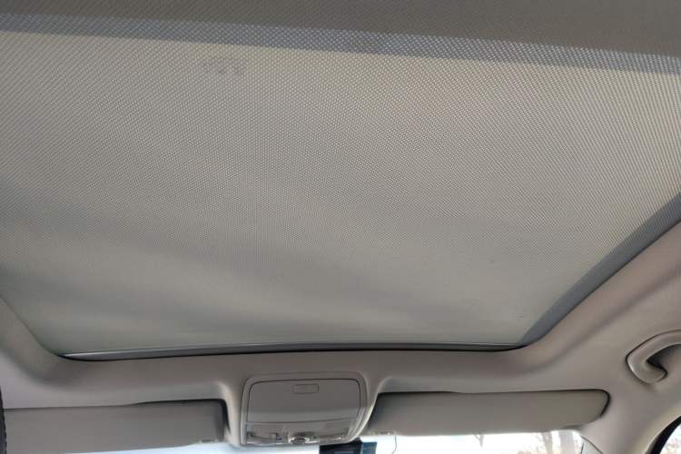 Used Volkswagen Tiguan L 2013 1.8 TSI Automatic All-Wheel Drive Luxury Model
