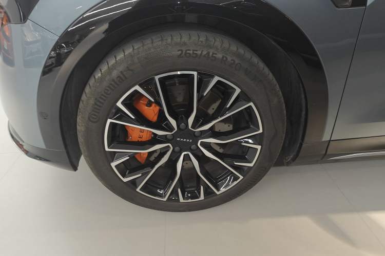 Used Zeekr 7X 2025 100kWh Long-Range All-Wheel Drive Intelligent Driving Version
