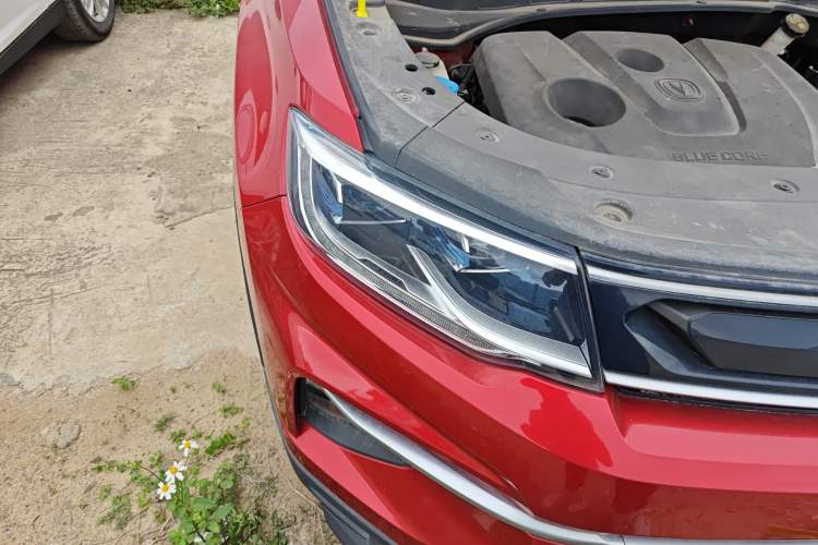 Used CHANGAN CS35PLUS 2018 1.6L Manual Cool Edition China V Standard Right Front Headlight