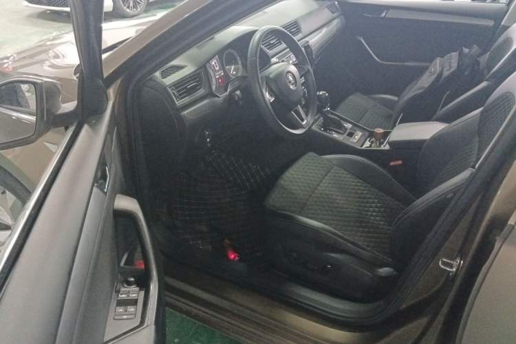 Used Skoda Superb 2018 TSI280 DSG Comfort Edition China V Standard