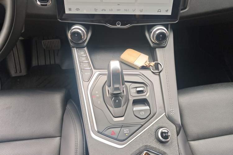 Used Lynk & Co 01 2021 2.0TD Two-Wheel-Drive Pro Trim
