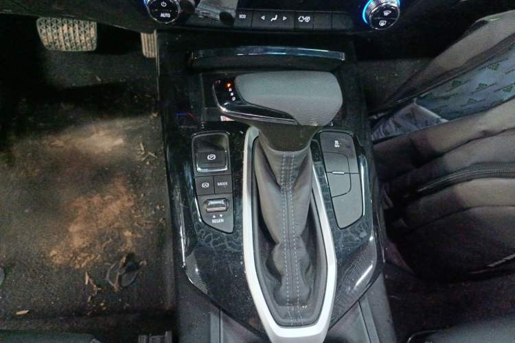 Used Chevrolet Menlo 2022 Star Enjoyment Edition Plus Gear Lever