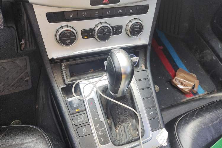 Used Volkswagen Magotan 2012 Revised Version 2.0 TSI Luxury Edition