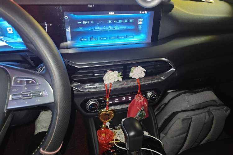 Used Bestune T77 2019 230 TID Automatic Luxury Version China VI Emission Standard
