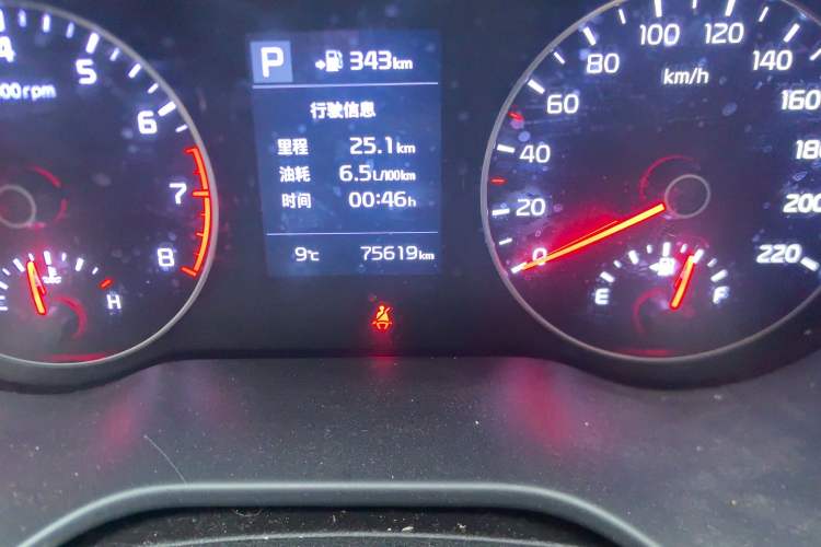 Used Kia KX Cross 2017 1.4L AT GLS