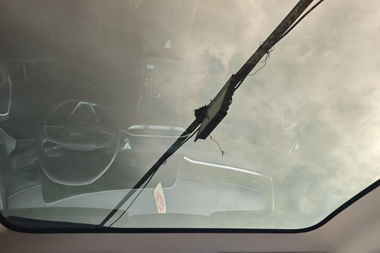 Used Venucia V 2021 260T Idol Edition
