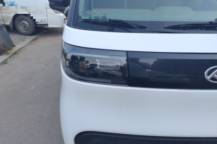 Used SAIC MAXUS Dana V1 2024 V1 Long Wheelbase High Roof (51 kWh)
