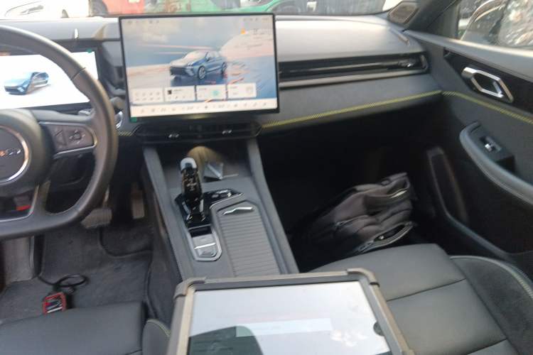 Used Lynk & Co 03 2025 1.5TD DCT Champion Edition Pro
