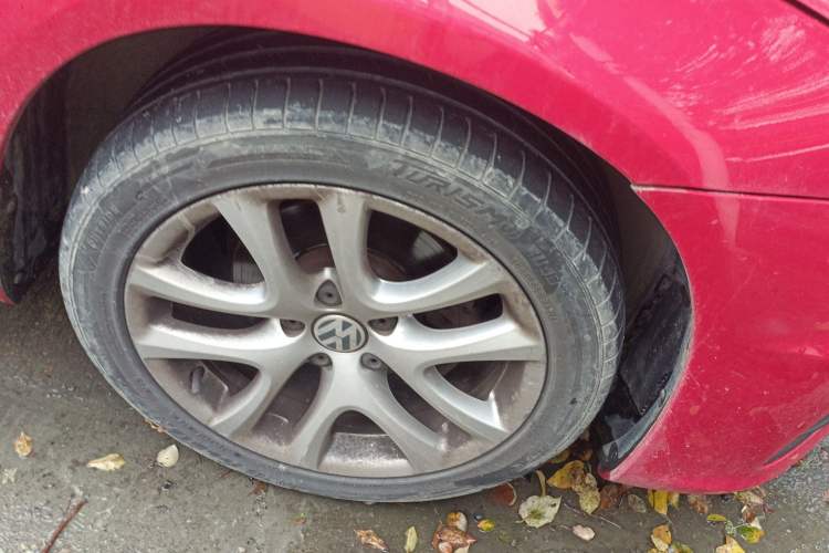 Used Volkswagen Scirocco 2015 1.4TSI Fashion Edition Right Front Wheel Hub