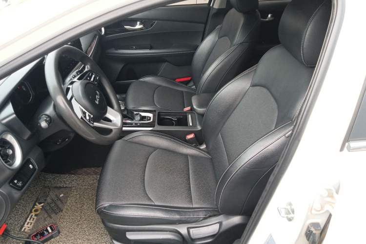 Used Kia K3 2021 Revised 1.5L CVT Fashion Edition Left Front Seat