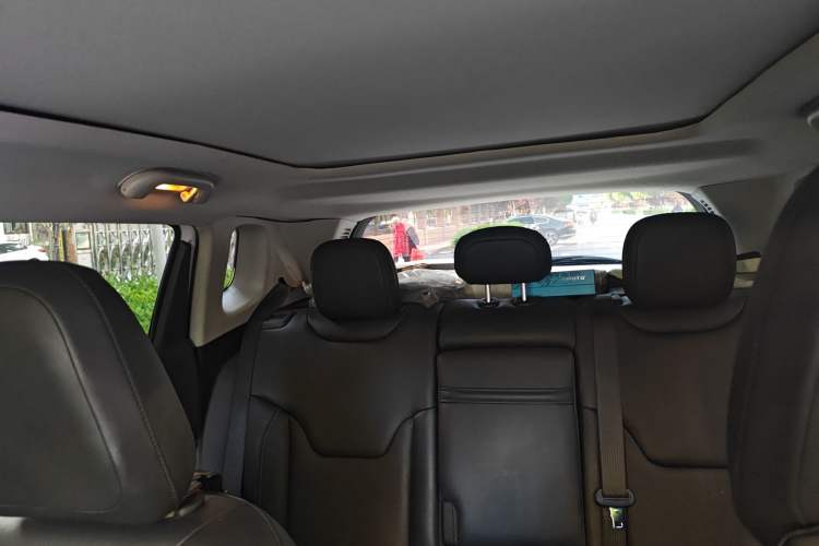 Used Jeep Compass 2017 200T Automatic Family Edition Headliner