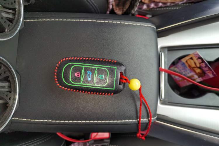 Used Geely Auto Emgrand X7 Sport 2016 1.8TD Automatic ZhiShang Model