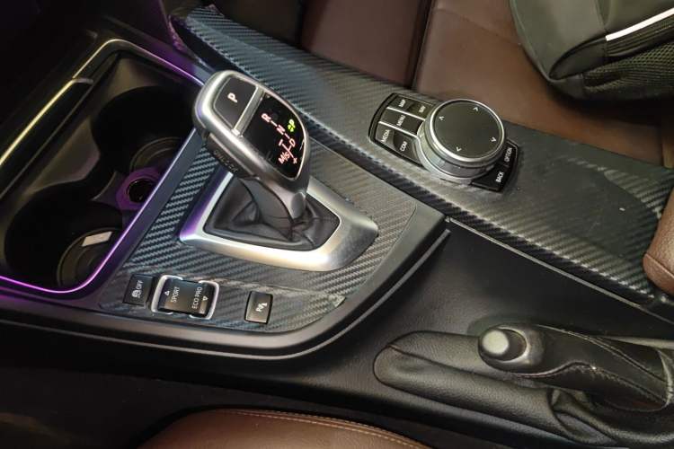 Used BMW 3 Series 2018 320Li Leading Model M Sport Package
