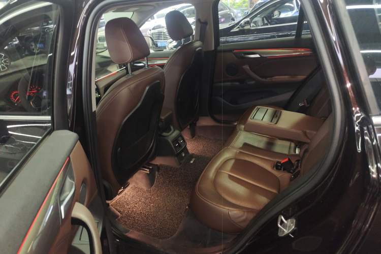 Used BMW X1 2016 sDrive20Li Luxury Model Left Rear Seat