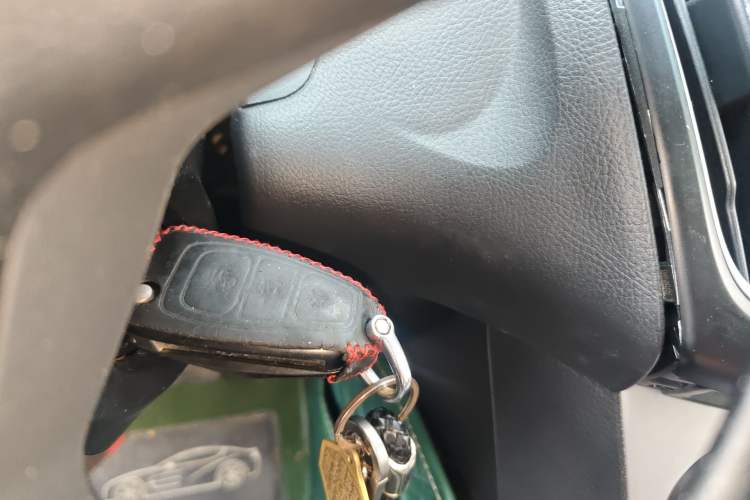 Used Ford Focus 2012 Hatchback 2.0L Automatic Luxury Sport Model Vehicle Key