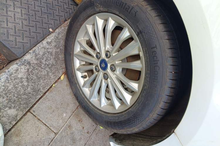 Used Ford Focus 2020 Sedan EcoBoost 180 Automatic Trend Edition
