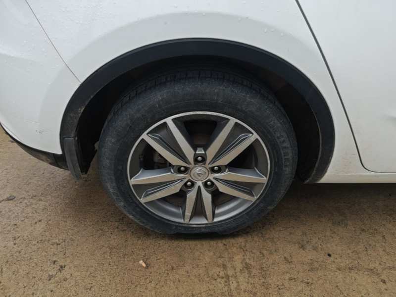 Used CHANGAN Eado 2015 1.6L Manual Junku Model China V Standard — 25