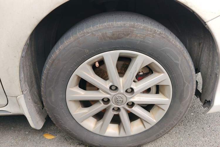 Used Toyota Camry 2012 Luxurious Edition 2.5HG Zunrui Right Front Wheel Hub