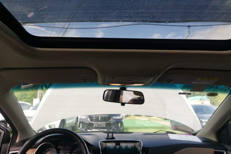 Used Chevrolet Monza 2022 320 Automatic Enjoyment Sunroof Version