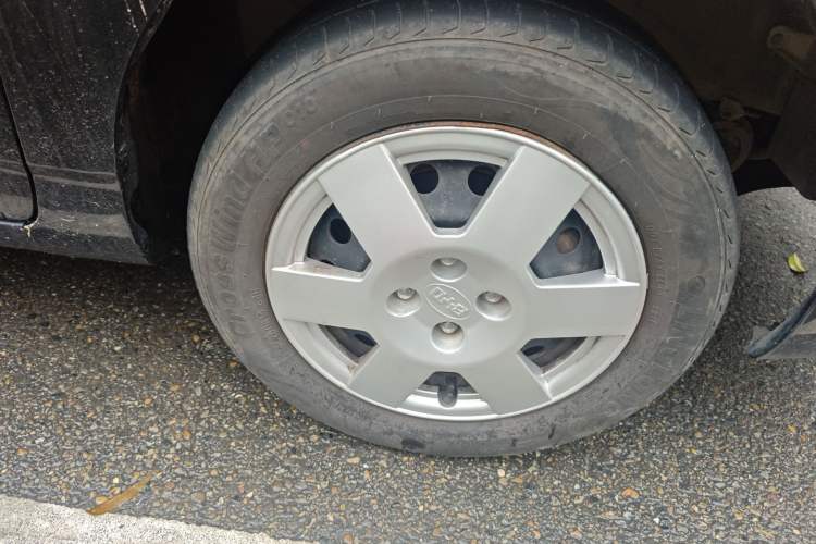 Used BYD F3 2012 Energy-Saving Edition 1.5L Manual Standard Model
