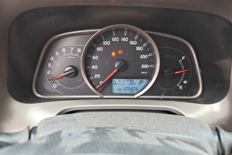 Used Toyota RAV4 2015 2.0L CVT Two-Wheel Drive Fashion Edition Instrument Cluster