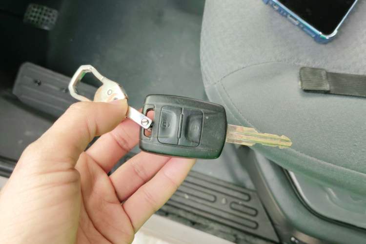 Used Wuling Rongguang 2021 1.5L Extended Standard Version with Air Conditioning – L3C