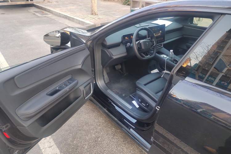 Used Polestar 4 2025 Performance Edition