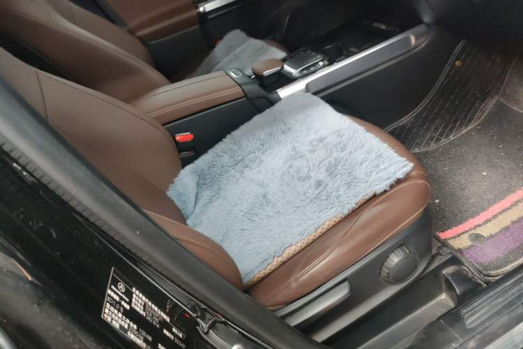 Used Mercedes-Benz GLB 2023 Refresh GLB 200 Fashion Edition
