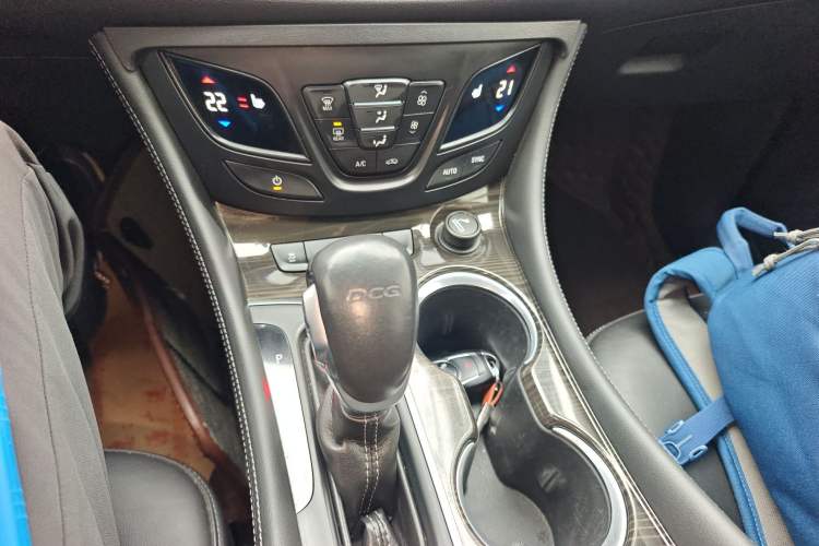 Used Buick Envision 2020 20T Two-Wheel Drive Elite Version
