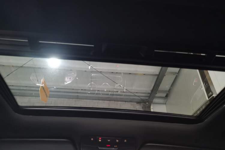 Used Mercedes-Benz C-Class 2020 Restyled C 260 Sport Edition Headliner