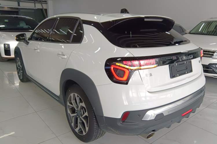 Used Lynk & Co 02 2019 1.5T DCT Two-Wheel Drive Pro Edition China VI Standard
