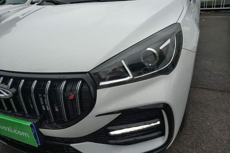 Used Chery Arrizo 5 2024 Edition People's Benefit Version 1.5L CVT Fashion Model Left Front Headlight