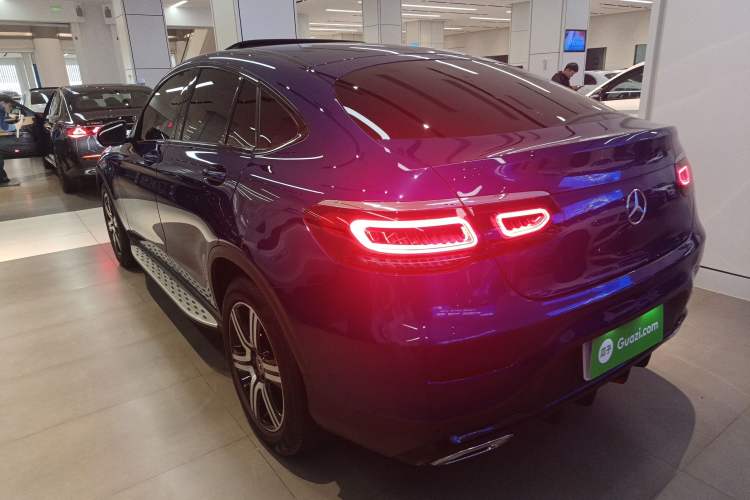 Used Mercedes-Benz GLC Coupe 2020 GLC 260 4MATIC Coupe SUV