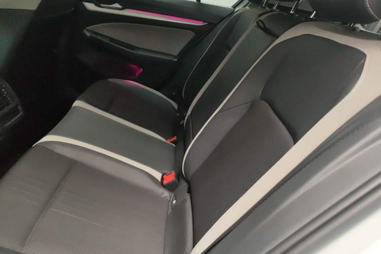 Used Volkswagen Golf 2023 Facelift 280TSI DSG Pro Left Rear Seat