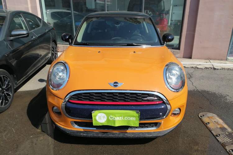 Used MINI 2014 1.5T COOPER Fun
