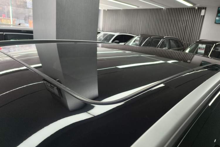 Used Honda UR-V 2020 370TURBO Four-Wheel Drive Prestige Edition
