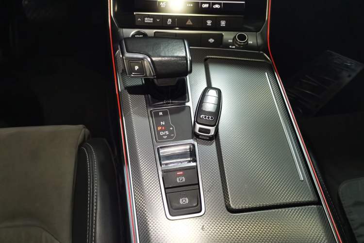 Used Audi A6L 2021 40 TFSI Luxury Dynamic Edition Gear Lever