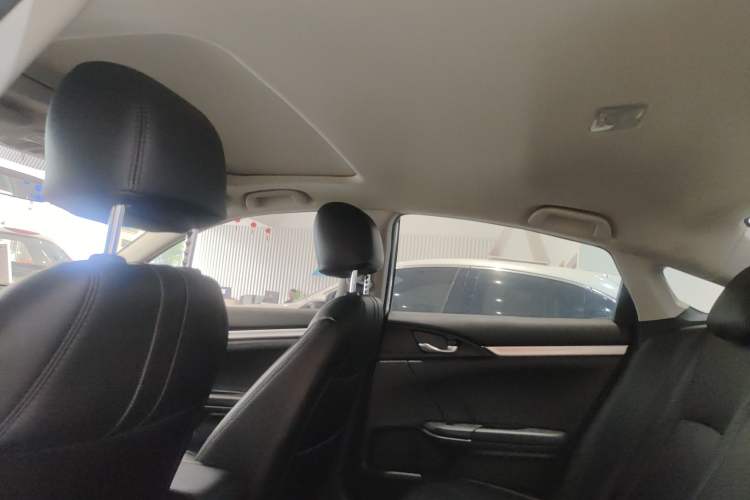 Used Honda Civic 2019 220TURBO CVT Dynamic Edition China VI Headliner