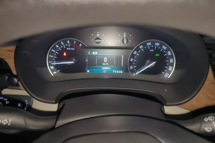 Used Buick GL8 2018 ES 28T Comfort Model China VI Standard