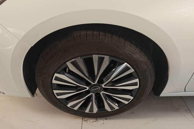 Used Nissan Teana 2022 2.0L XL-Upr Enjoyment Edition Left Front Wheel Hub