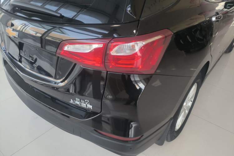 Used Chevrolet Equinox 2018 535T Automatic YuJie Edition Exterior 3