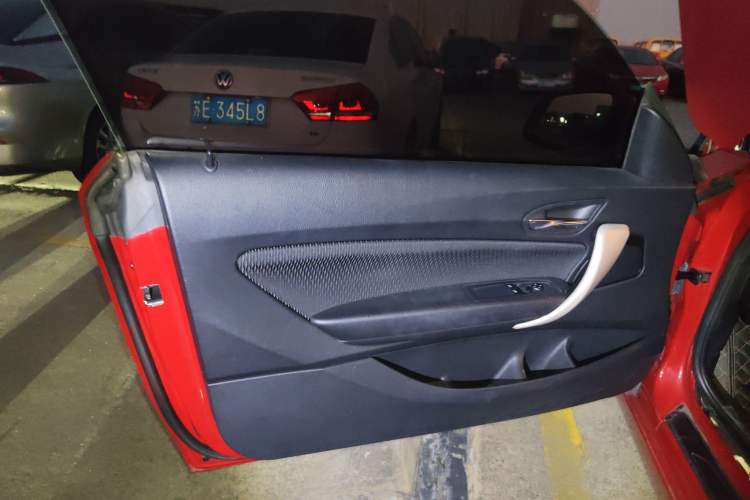 Used BMW 2 Series 2015 218i