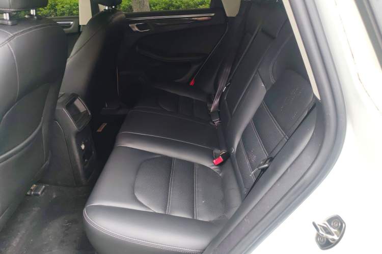 Used Zotye SR9 2017 2.0T Automatic Ultimate Road Edition