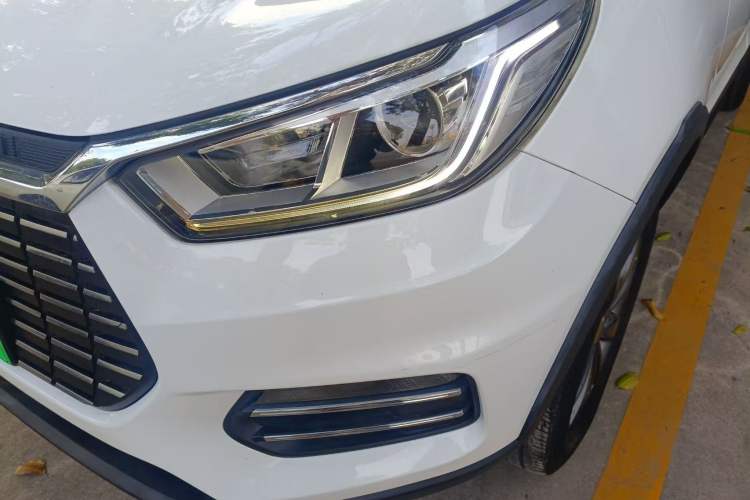 Used BYD Yuan New Energy 2018 EV360 Smart Connect Cool Edition Left Front Headlight