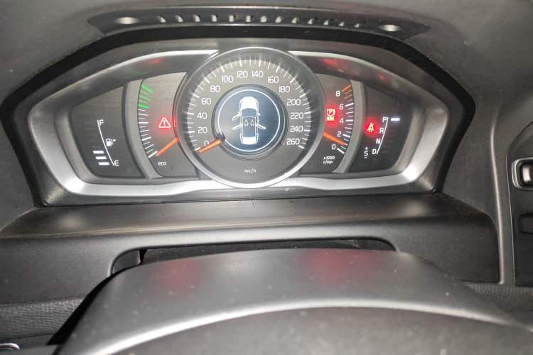 Used Volvo XC60 2017 T5 Smart Upgrade Edition